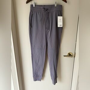 BNWT Athleta Headlands Hybrid Trek Jogger